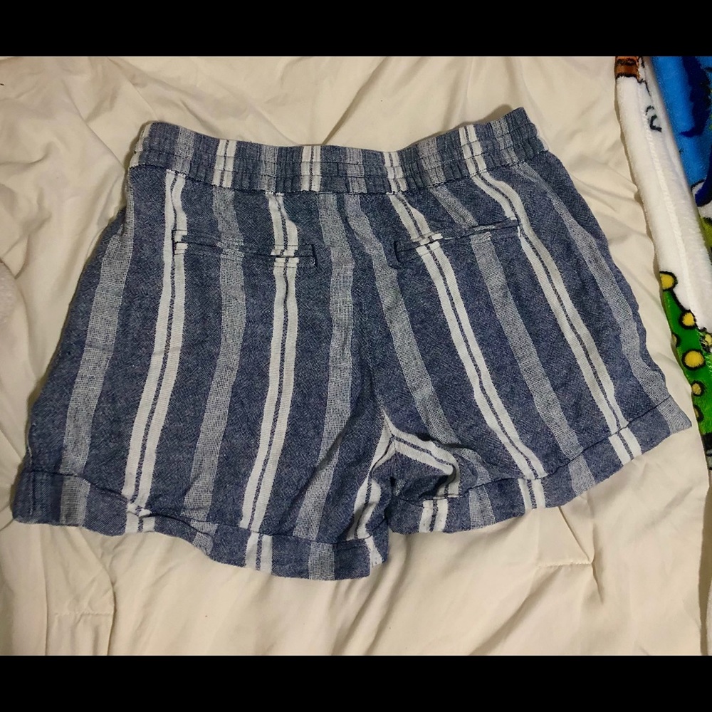 Shorts - Picture 2 of 2